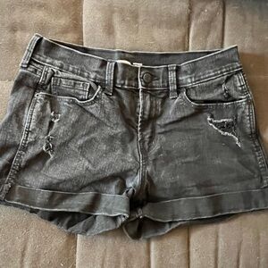 Old navy women’s black jean shorts